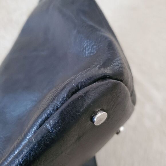 Kenneth Cole Large Tote Shoulder Bag Women's Black Green Leather Silver Hardware - Picture 11 of 15